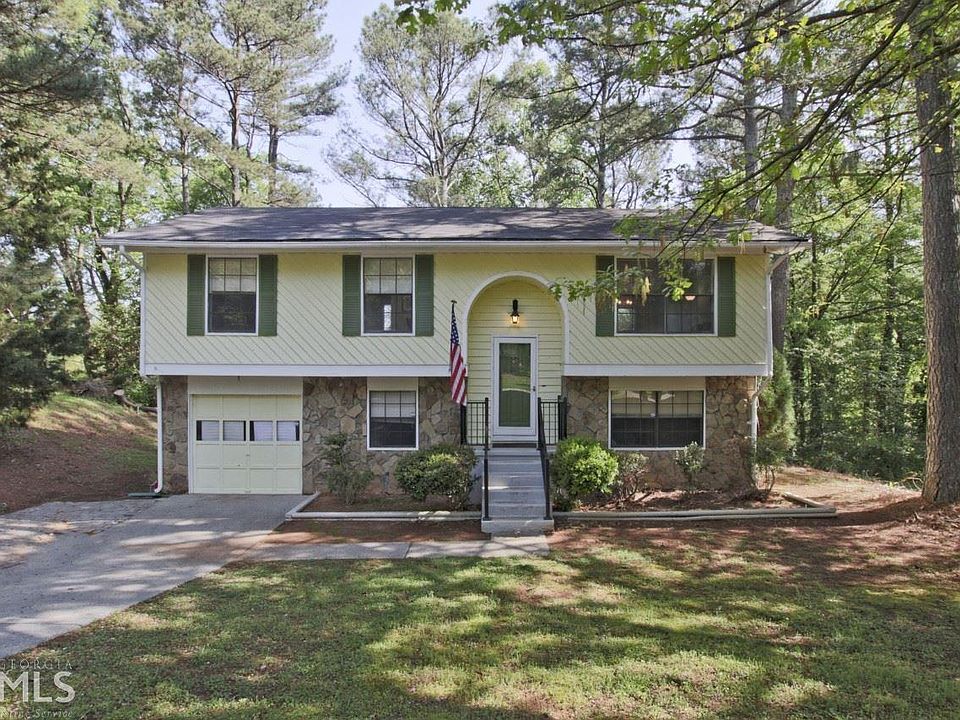 1st image of 773 Pebble Creek Dr