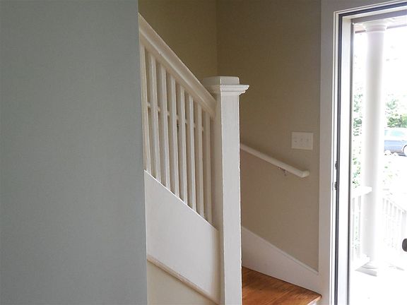 2nd image of 611 Leland Ave