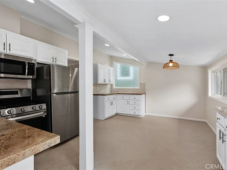 31726 Virginia Way — Photo 17