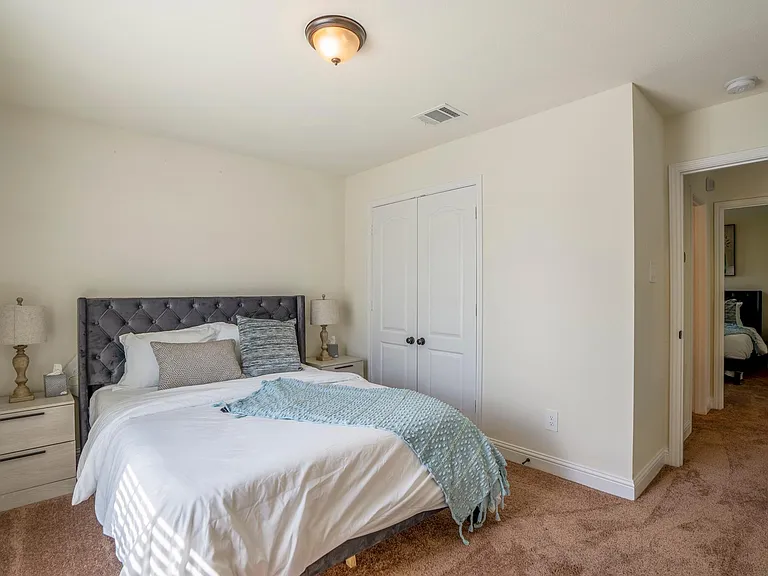 7122 Conley St — Photo 38