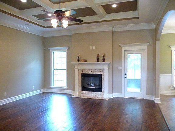 3rd image of 3598 Knights Mill Dr