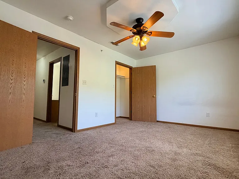 700 Hillside Rd — Photo 13