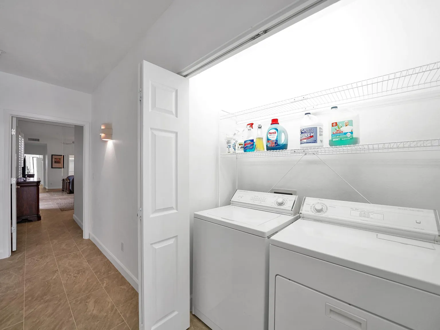 8270 N Hayden Rd — Photo 4