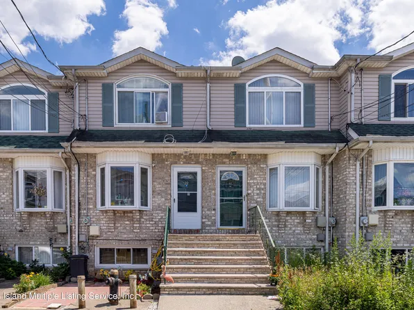 22 Lyceum Ct, Staten Island, NY 10310