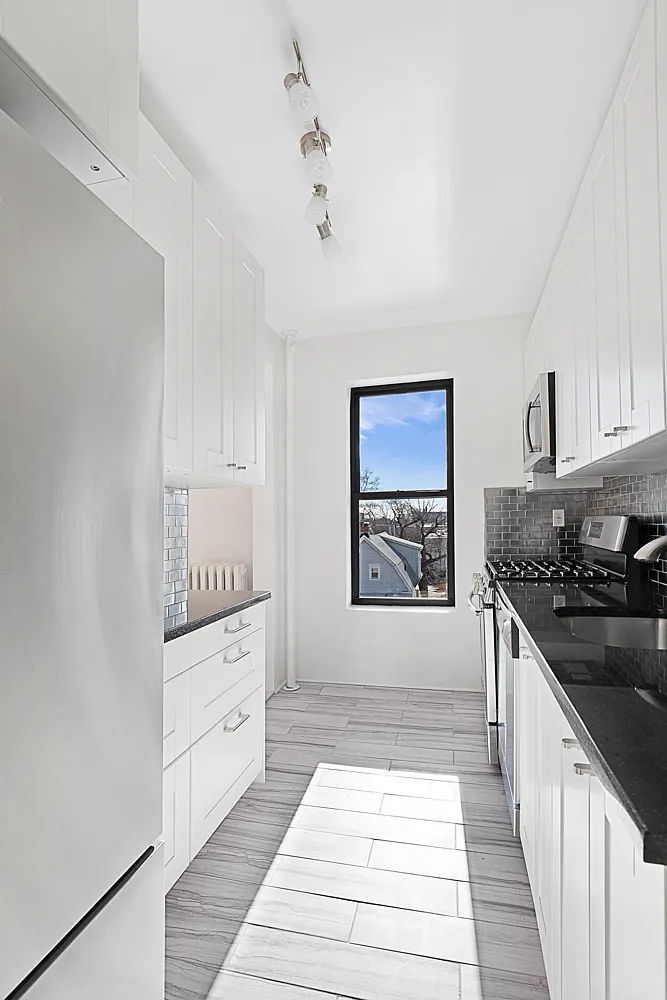 235 East 2nd Street — Photo 2