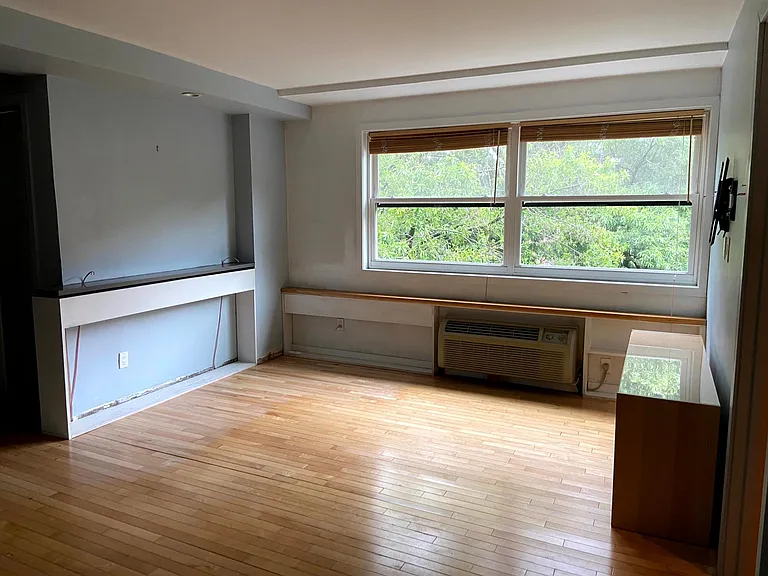 1801 Clydesdale Pl NW #715 — Photo 10