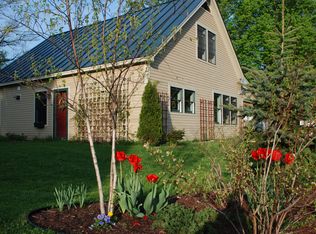 406 1st Ave, Chester, VT 05143