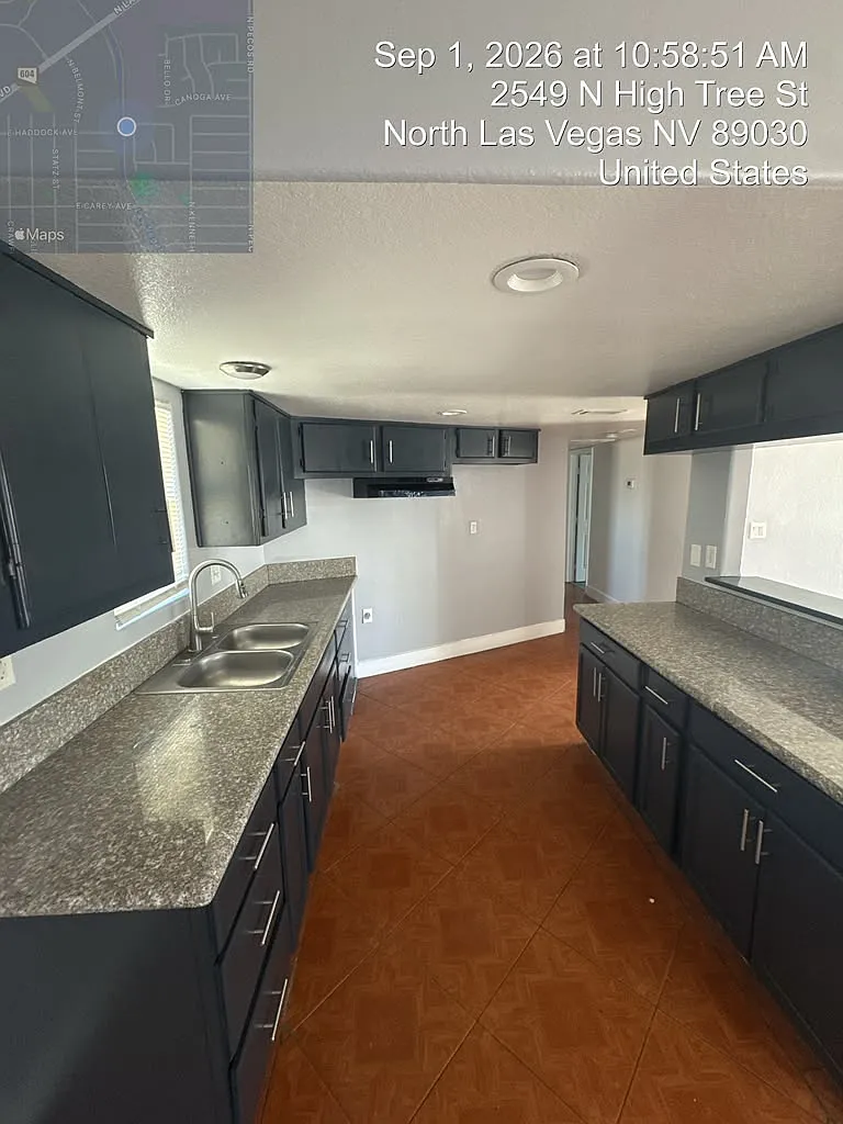 4 bed, 1200 sqft, $2,100 — Photo 1