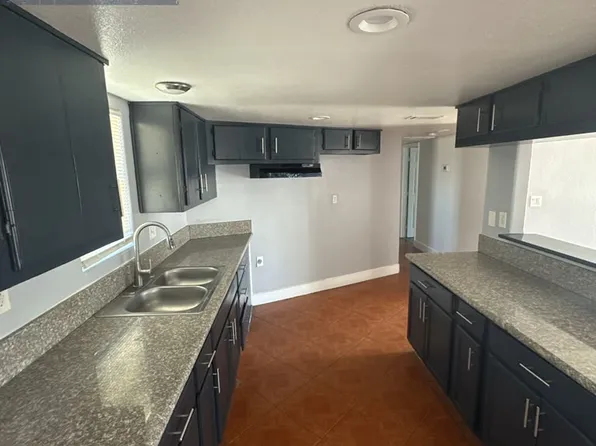 2549 Hightree St, North Las Vegas, NV 89030