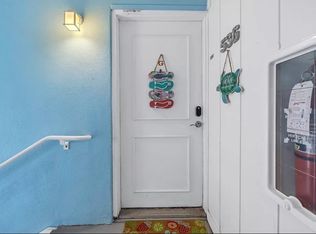 3610 42nd St S APT 53G, St Petersburg, FL 33711