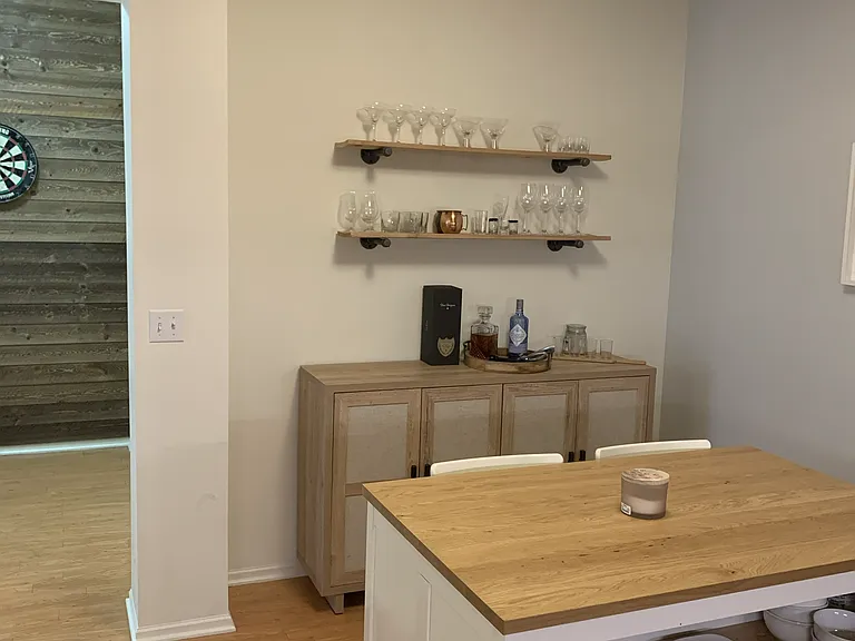 8138 Golden Valley Rd — Photo 5
