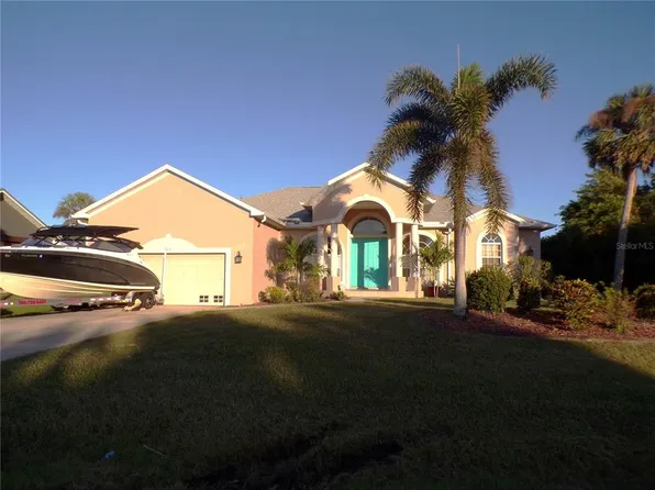 309 Skylark Ln NW, Port Charlotte, FL 33952