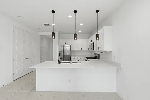 16855 W Echo Ln Photo 1