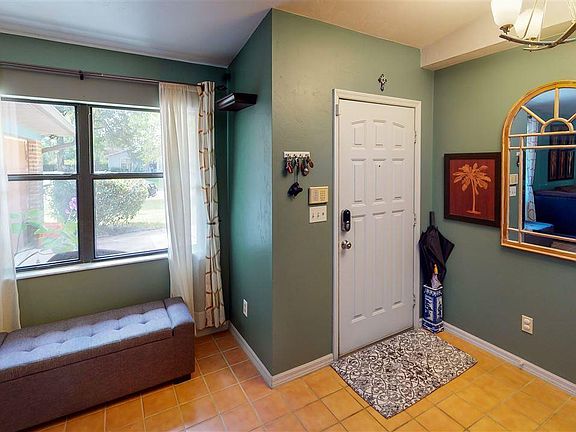 2nd image of 4806 NW 35th Ln