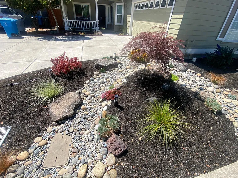 Stone Creek Dr — Photo 2