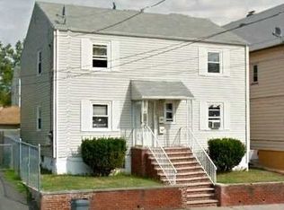 508 Oak St, Passaic, NJ 07055
