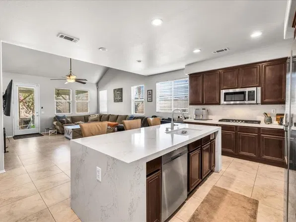 37363 Stratford St, Indio, CA 92203