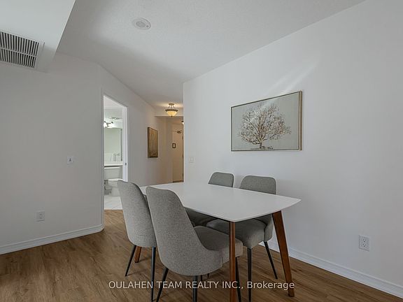 4th image of 155 Beecroft Rd #915