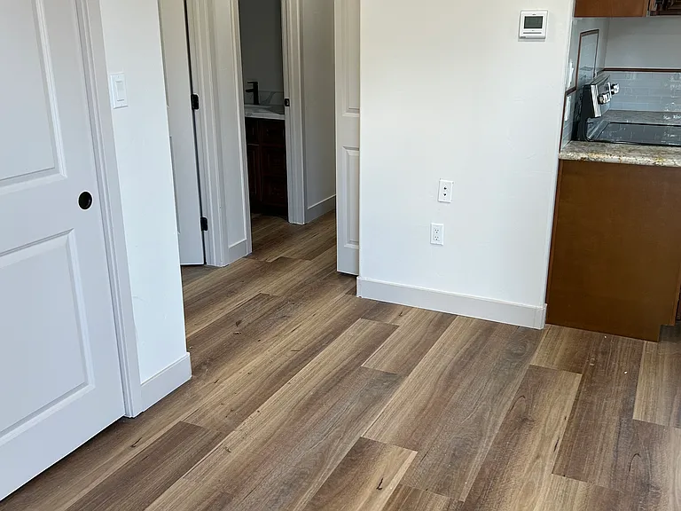 154 Clover St #B — Photo 7