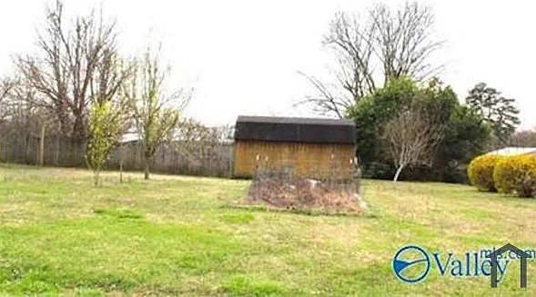 641 Guntersville Rd — Photo 2