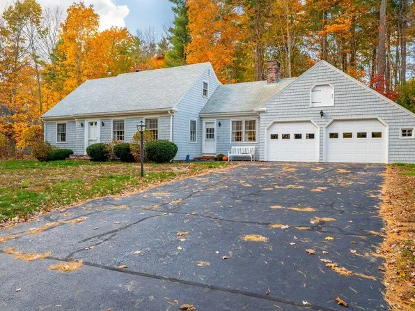 159 Brook Road, Falmouth, ME 04105