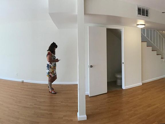 5th image of 4401 Kraft Ave APT 7