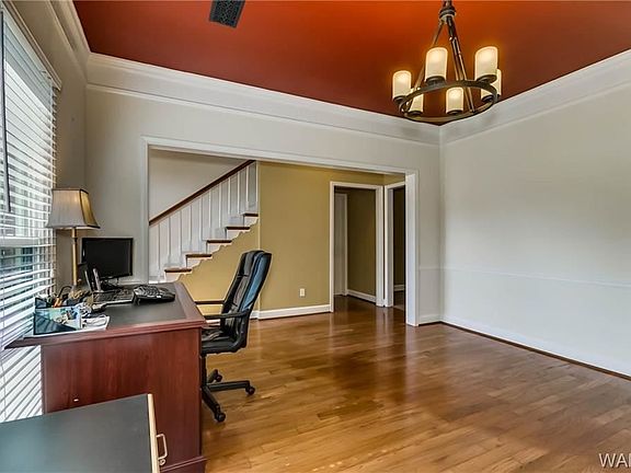 4th image of 6108 Crepe Myrtle Cir