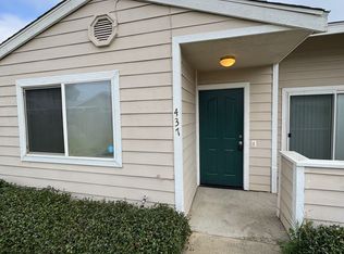 1876, Visalia, CA 93291