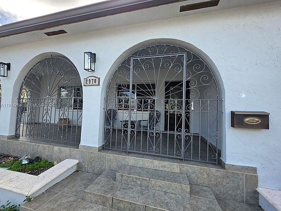 2nd image of 2970 SW 17th St