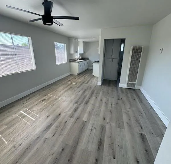 600 N Rose Ave #B — Photo 2