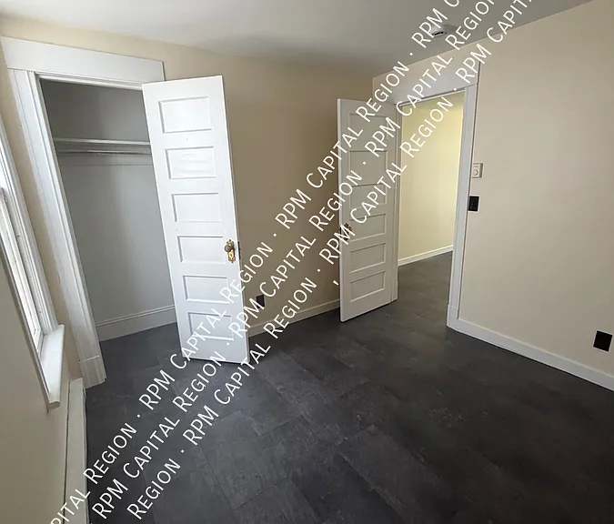 71 N Brandywine Ave #1R — Photo 2