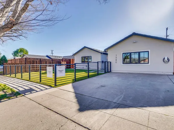 1580 Willowdale Dr, San Jose, CA 95118