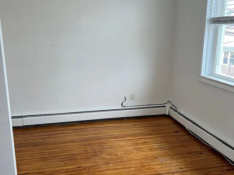 126 N Portland Ave #1 — Photo 5
