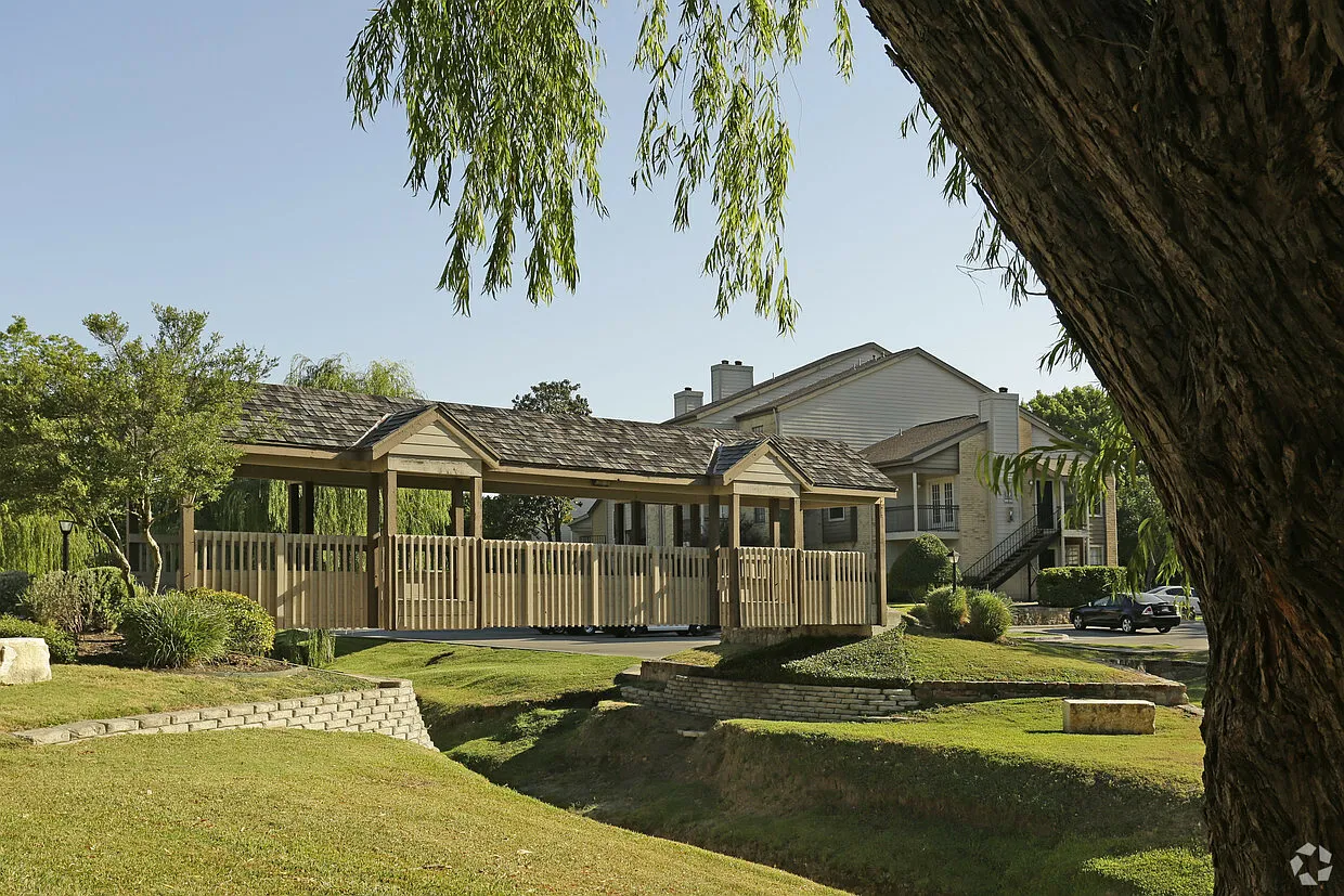The Bridge Apartments — Photo 2