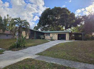 9054 N Golfview Dr, Citrus Springs, FL 34434