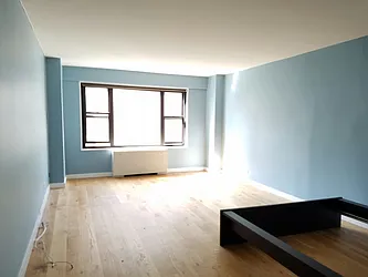 Rented by Manhattan Apartment Organization