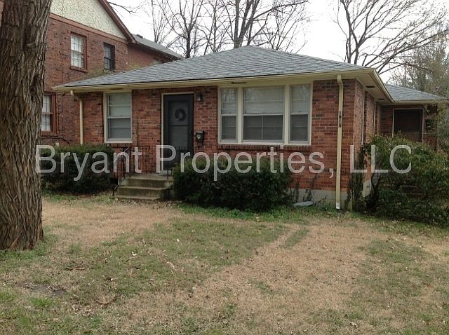 1st image of 1915 Sweetbriar Ave #A