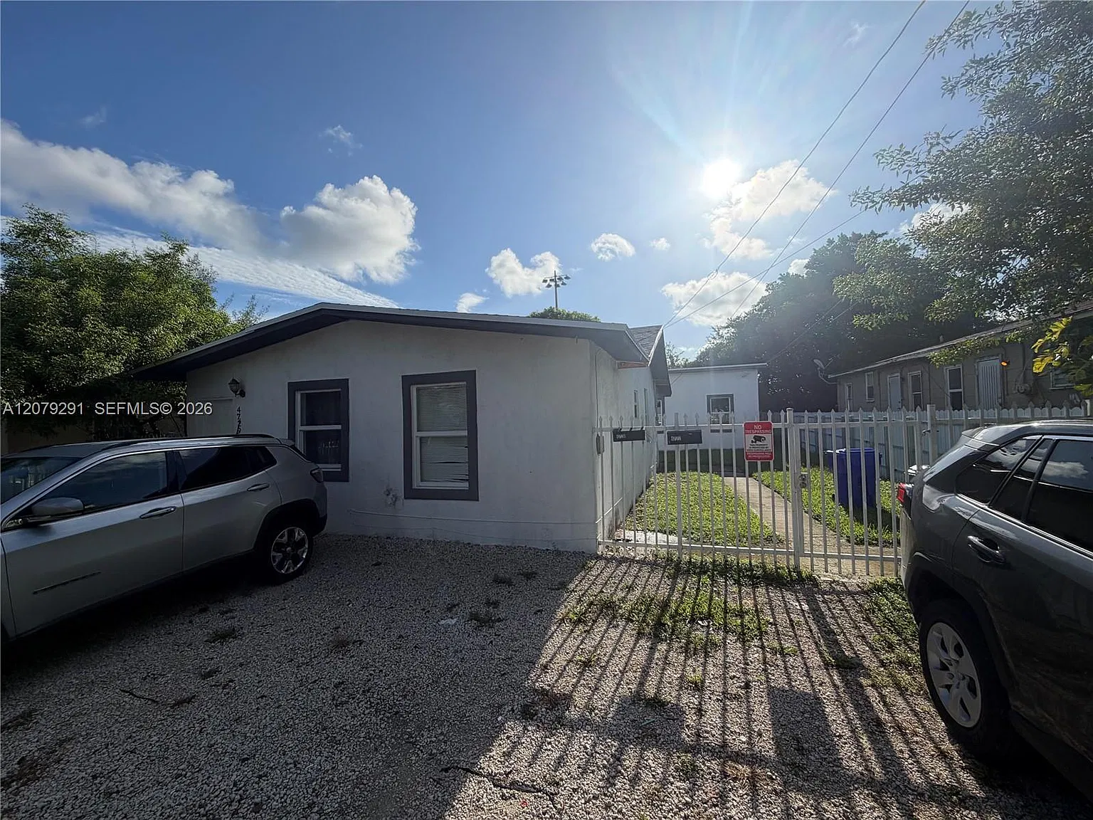 No Miami Est Sec 3 — Photo 2