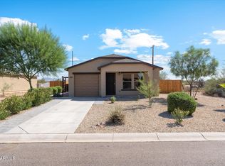 446 W Reizen Dr, Morristown, AZ 85342