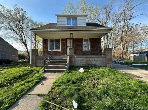 15680 Eastburn St, Detroit, MI 48205