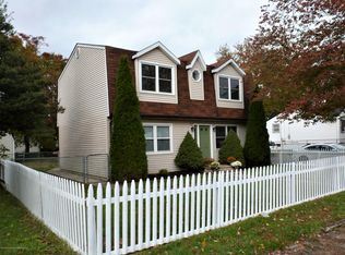 716 Shore Concourse, Keyport, NJ 07735