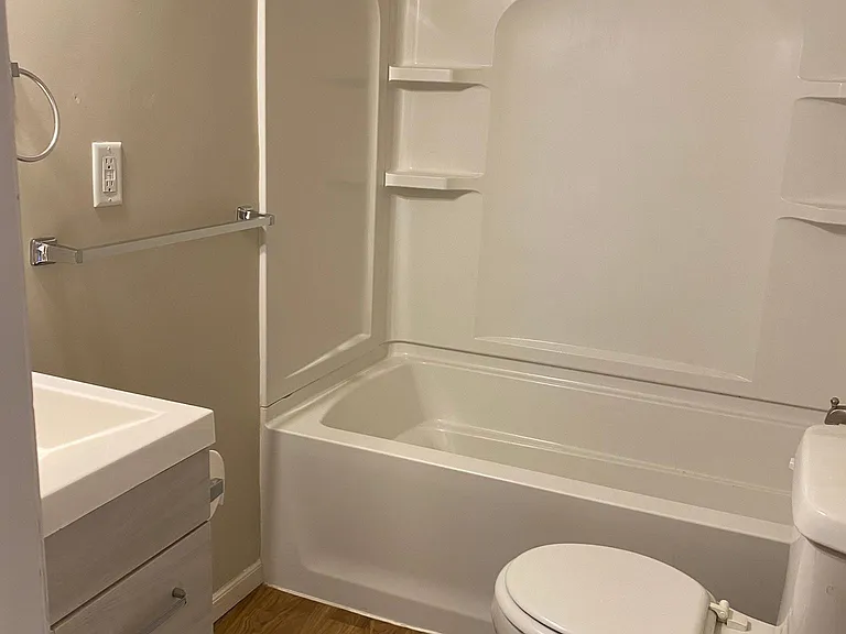 3701 Randolph St — Photo 15