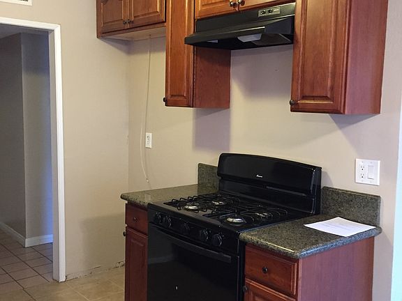 4th image of 14265 Terra Bella St Unit 20