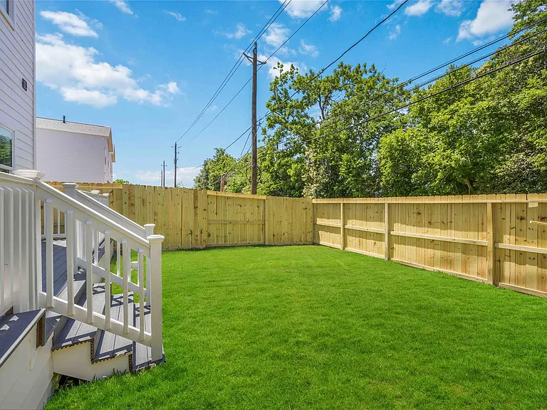 10608 Ashville Dr — Photo 40