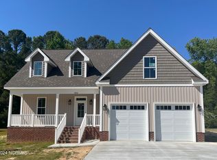 902 Birchwood Dr, Nashville, NC 27856