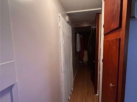 4th image of 168 Lamplighter Ln
