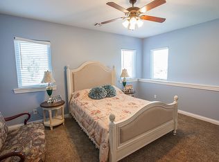 1220 S Mill Point Cir, Manhattan, KS 66503