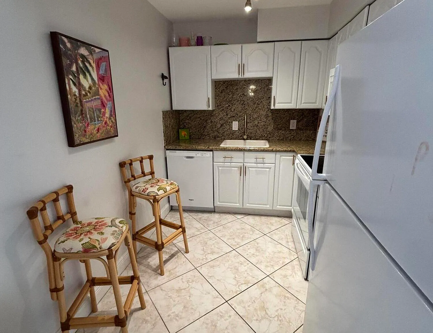 3 bed, 2.0 bath, 1496 sqft, $2,400 — Photo 3