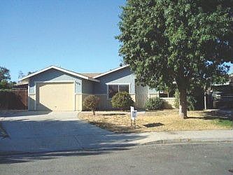 1st image of 636 Poquita Ln