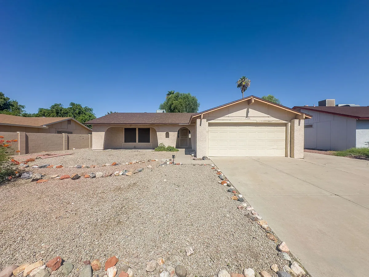 Updated 3 Bed, 2 Bath Home. Great Location! — Photo 1